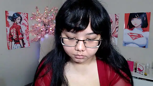 Snapshot of Moertomlly chatting on 09-30-25, 04:28 Moertomlly online show from 09-30-25, 04:28