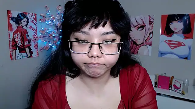 Snapshot of Moertomlly chatting on 10-01-25, 04:29 Moertomlly online show from 10-01-25, 04:29