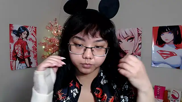 Snapshot of Moertomlly chatting on 11-07-25, 04:01 Moertomlly online show from 11-07-25, 04:01