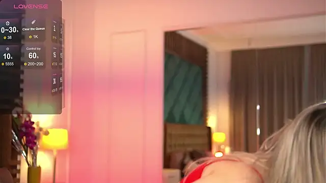 Snapshot of SophieBoobsX chatting on 03-01-25, 06:57 SophieBoobsX online show from 03-01-25, 06:57