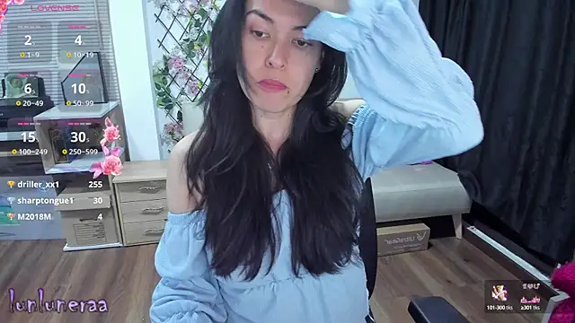 Snapshot of Lunlunera chatting on 03-17-25, 04:19 Lunlunera online show from 03-17-25, 04:19