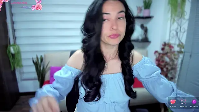 Snapshot of Lunlunera chatting on 09-15-25, 01:16 Lunlunera online show from 09-15-25, 01:16