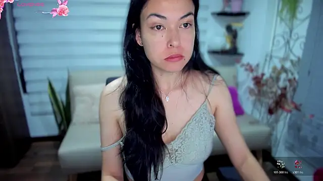 Snapshot of Lunlunera chatting on 10-24-25, 05:37 Lunlunera online show from 10-24-25, 05:37