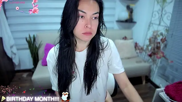 Snapshot of Lunlunera chatting on 11-07-25, 01:49 Lunlunera online show from 11-07-25, 01:49