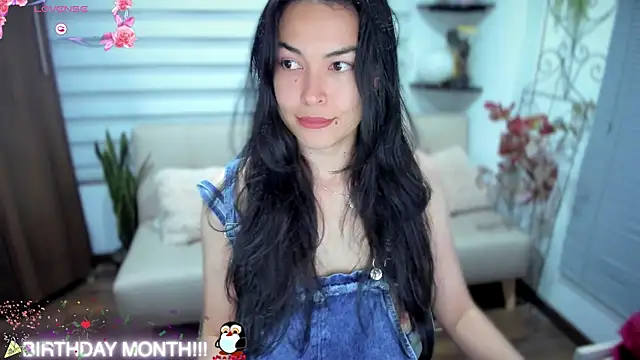 Snapshot of Lunlunera chatting on 11-09-25, 12:42 Lunlunera online show from 11-09-25, 12:42