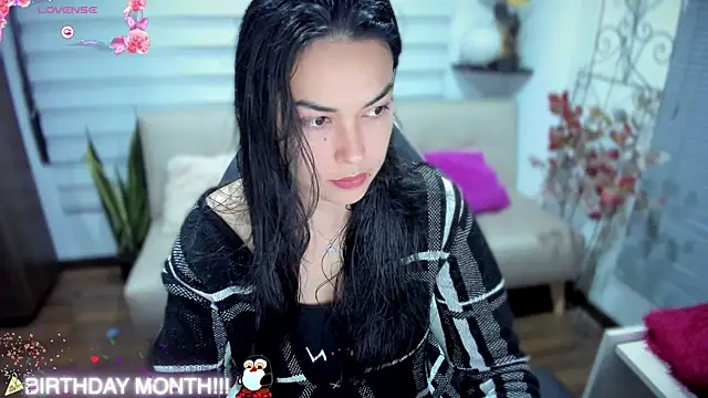 Snapshot of Lunlunera chatting on 11-15-25, 03:15 Lunlunera online show from 11-15-25, 03:15