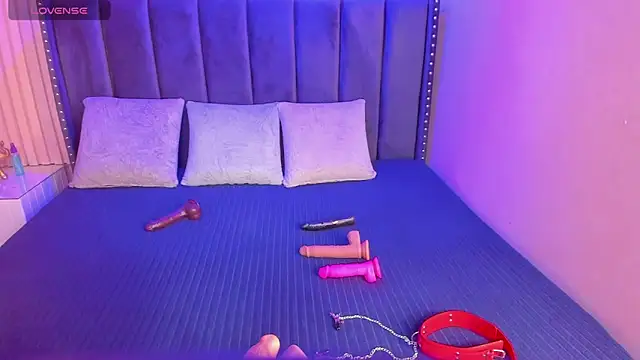 Snapshot of ashlye_miller_ chatting on 03-14-25, 03:48 ashlye miller online show from 03-14-25, 03:48