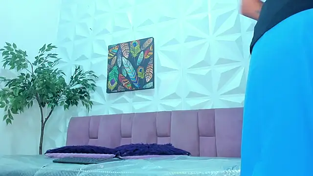 Hellen Sky online show from 02-27-25, 07:04