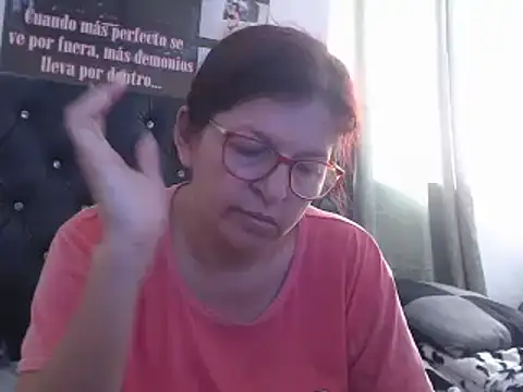 jellyfishhot online show from 02-17-25, 04:48