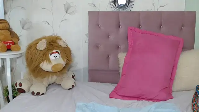 mature martina online show from 02-12-25, 12:48