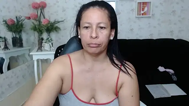 mature martina online show from 02-15-25, 08:44