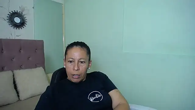 mature martina online show from 02-25-25, 10:50