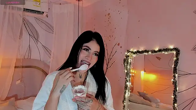 JESYSOZ23  online show from 12-18-24, 03:15