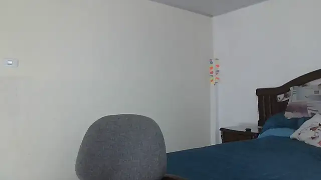 ruby-milf1 online show from 12-13-24, 08:47