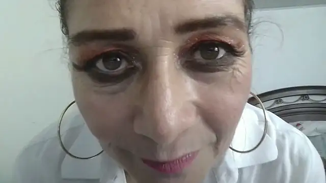 ruby-milf1 online show from 12-19-24, 03:51