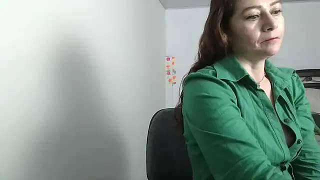 ruby-milf1 online show from 01-22-25, 10:26