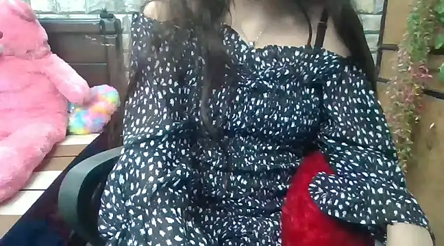 Sexy iknoor online show from 01-18-25, 07:59