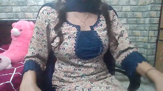 Sexy iknoor online show from 09-18-25, 04:14