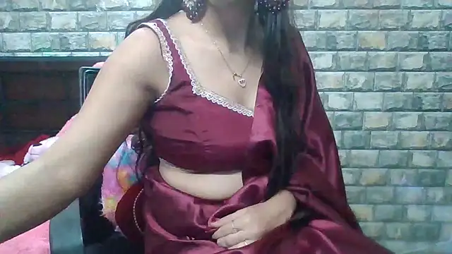 Snapshot of Sexy_iknoor chatting on 01-19-26, 04:38 Sexy iknoor online show from 01-19-26, 04:38