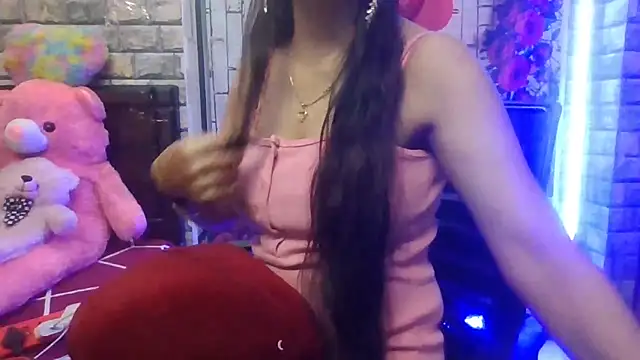 Snapshot of Sexy_iknoor chatting on 02-16-26, 05:14 Sexy iknoor online show from 02-16-26, 05:14