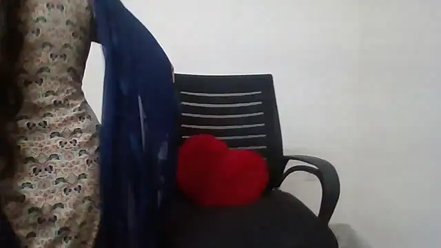 Sexy iknoor online show from 05-05-26, 06:10