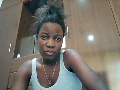 Alessandrajenna online show from 04-19-26, 08:57