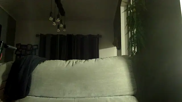 feline27 online show from 03-13-26, 09:32