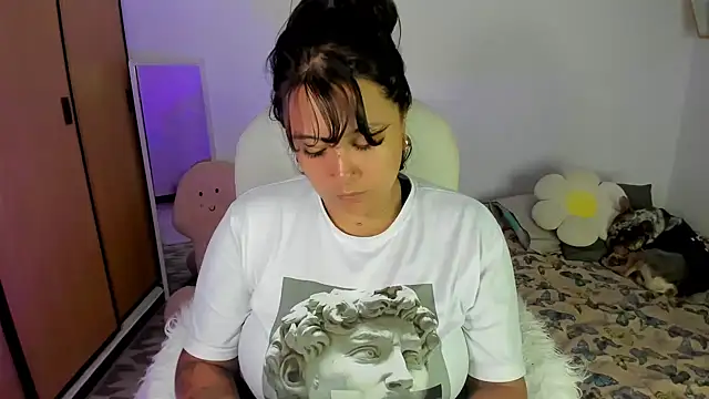 bigbooty-30 online show from 03-13-25, 03:33