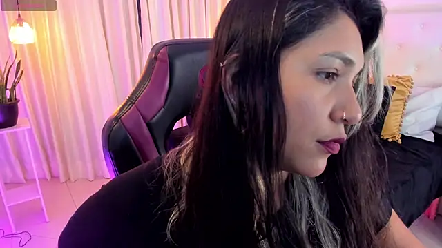 BonnieBad01 online show from 02-12-25, 06:09