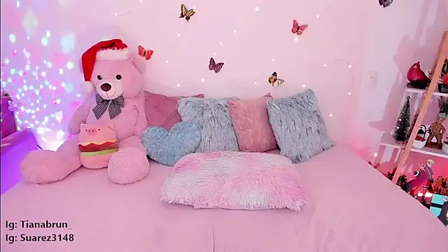 Zara uwu  online show from 01-15-25, 01:41