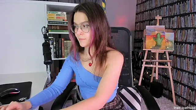 icefroqq online show from 01-31-25, 06:36