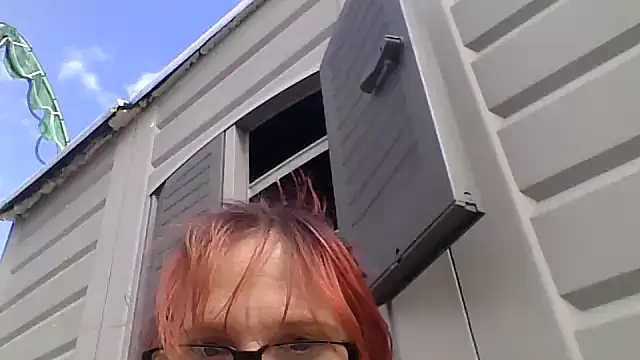 Snapshot of spundarella420 chatting on 11-29-25, 06:22 spundarella420 online show from 11-29-25, 06:22