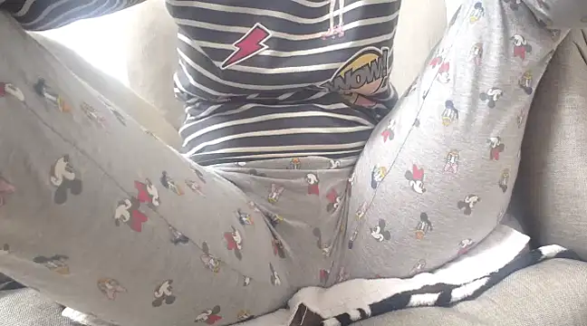 Snapshot of Web_Lady chatting on 02-28-25, 08:50 Web Lady online show from 02-28-25, 08:50