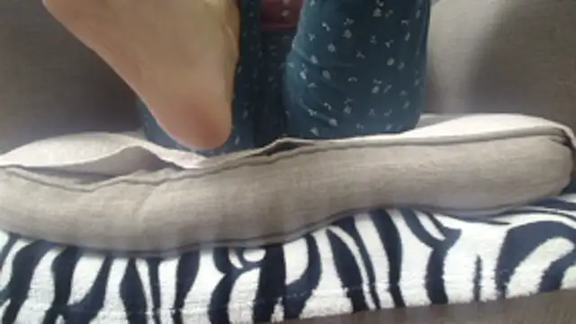 Snapshot of Web_Lady chatting on 11-25-25, 06:52 Web Lady online show from 11-25-25, 06:52