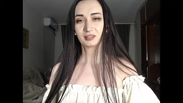 Snapshot of Rebel_Annet chatting on 11-21-25, 04:38 Rebel Annet online show from 11-21-25, 04:38