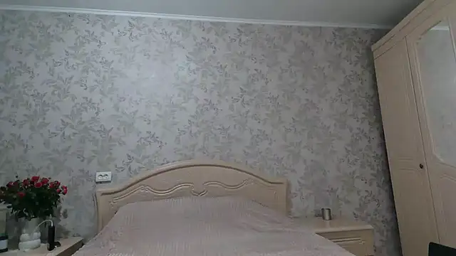 Alexandra Meow online show from 09-30-25, 08:47