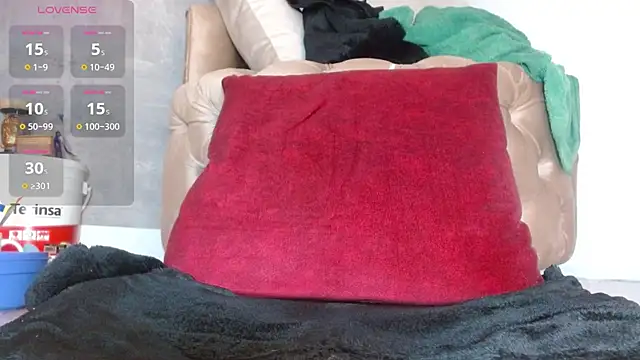 wendy rivera  online show from 03-22-25, 02:36