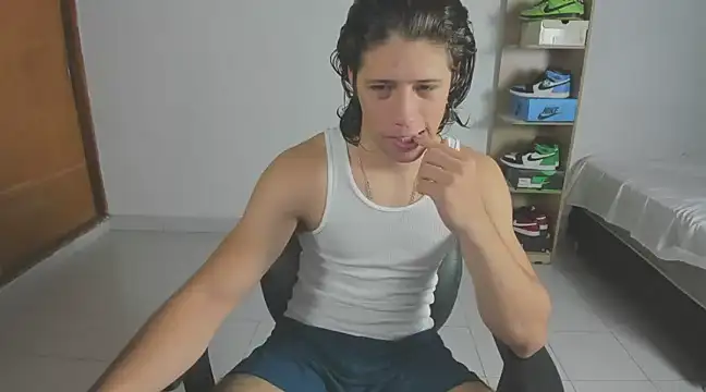 imtonny19 online show from 03-05-25, 12:16