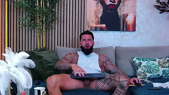 masterkingofmusclee online show from 06-30-26, 08:04