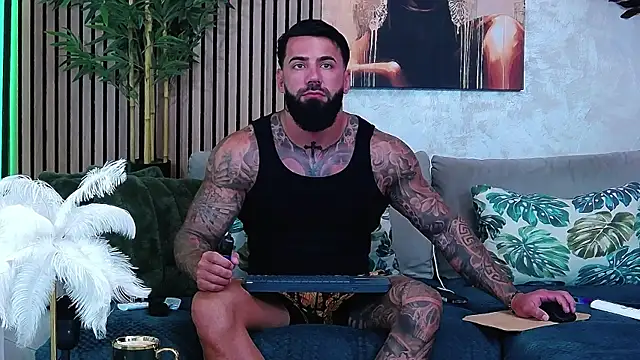 masterkingofmusclee online show from 07-20-26, 08:17