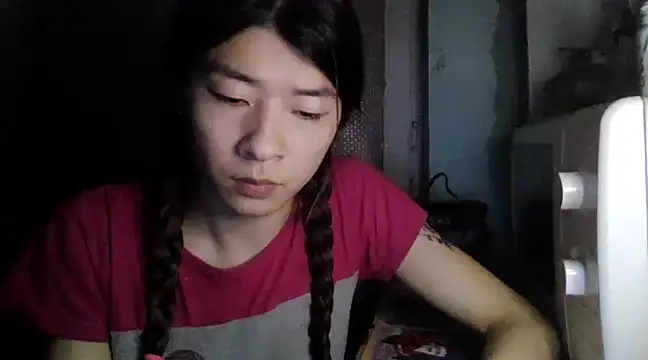 Snapshot of CarlyJoy chatting on 02-17-25, 05:10 CarlyJoy online show from 02-17-25, 05:10