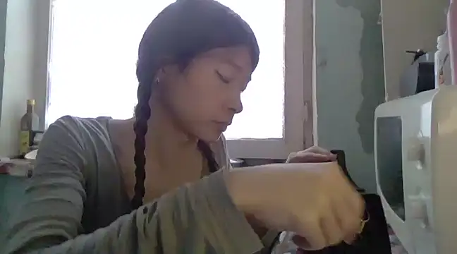 Snapshot of CarlyJoy chatting on 02-26-25, 09:21 CarlyJoy online show from 02-26-25, 09:21
