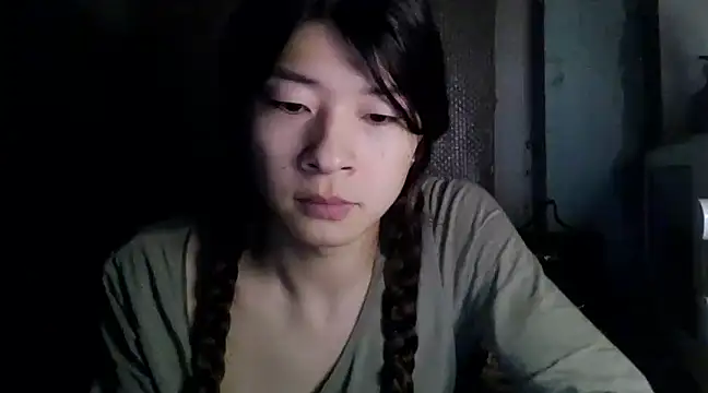 Snapshot of CarlyJoy chatting on 02-27-25, 03:48 CarlyJoy online show from 02-27-25, 03:48