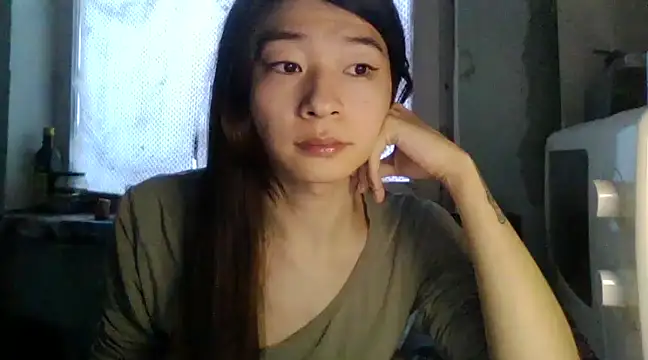 Snapshot of CarlyJoy chatting on 03-01-25, 02:04 CarlyJoy online show from 03-01-25, 02:04