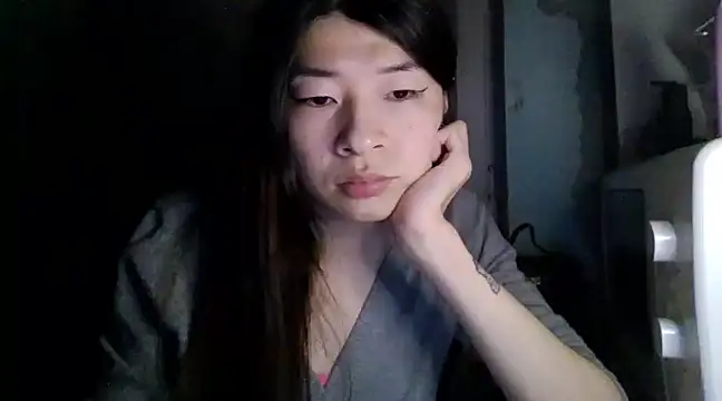 Snapshot of CarlyJoy chatting on 03-04-25, 05:34 CarlyJoy online show from 03-04-25, 05:34