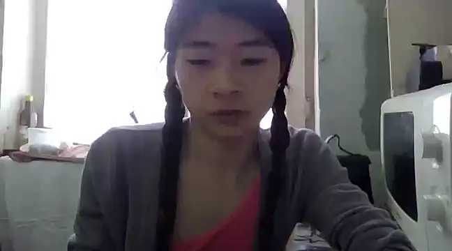 Snapshot of CarlyJoy chatting on 03-10-25, 10:48 CarlyJoy online show from 03-10-25, 10:48