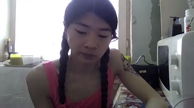 Snapshot of CarlyJoy chatting on 03-11-25, 07:37 CarlyJoy online show from 03-11-25, 07:37