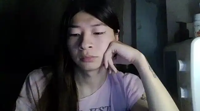 Snapshot of CarlyJoy chatting on 03-16-25, 03:17 CarlyJoy online show from 03-16-25, 03:17