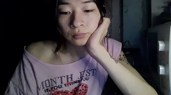 Snapshot of CarlyJoy chatting on 03-21-25, 05:45 CarlyJoy online show from 03-21-25, 05:45