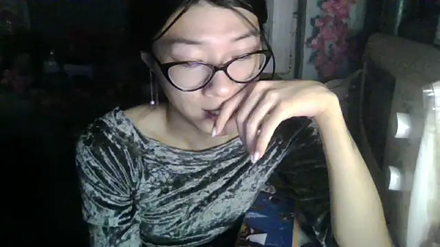 Snapshot of CarlyJoy chatting on 09-18-25, 03:36 CarlyJoy online show from 09-18-25, 03:36